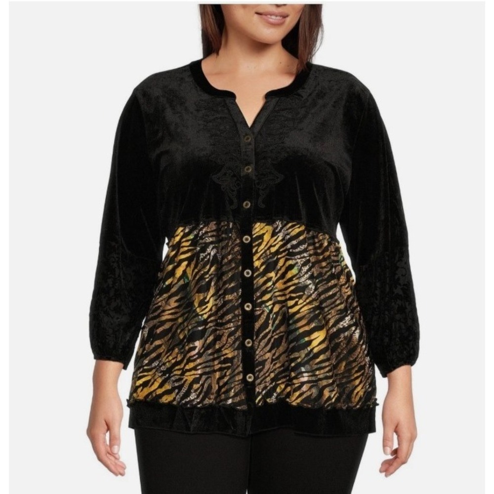 Calessa Tunic Top‎ Plus Size 3X Black Embroidered Velvet Sheer Animal Print